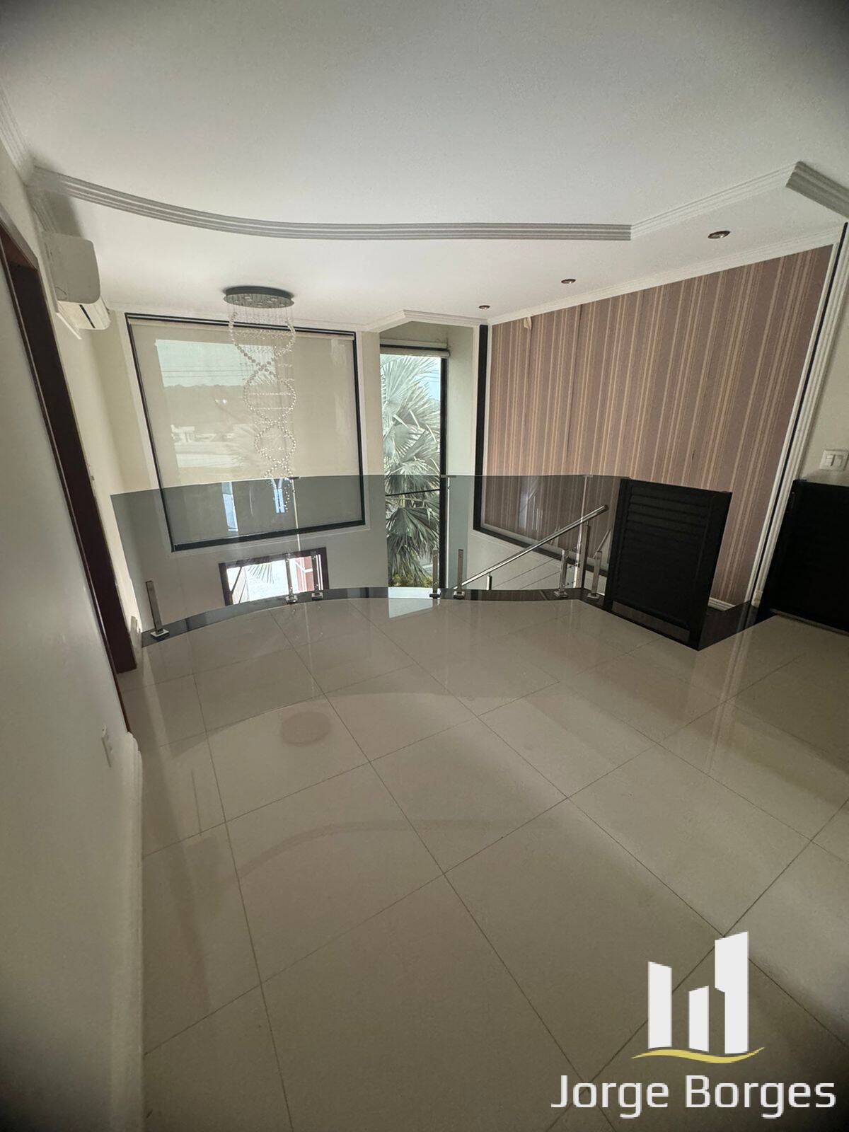 Casa à venda com 5 quartos, 300m² - Foto 5