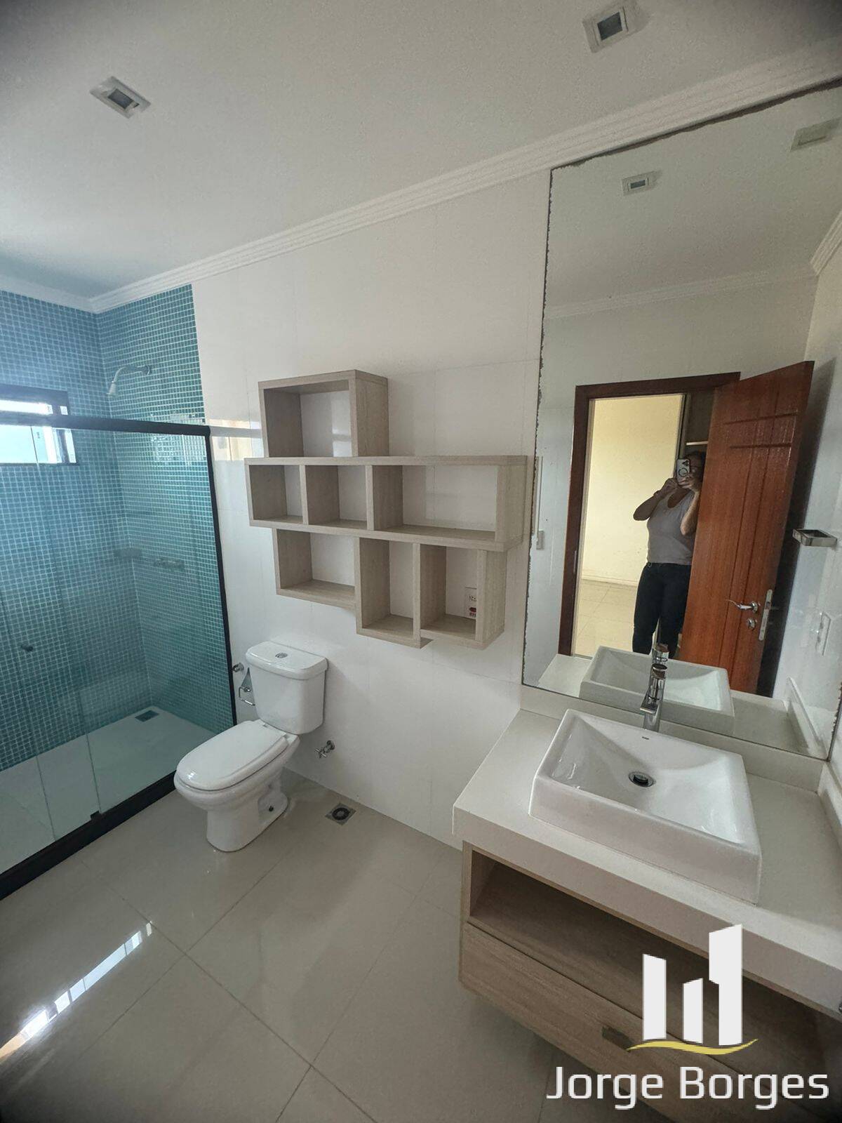 Casa à venda com 5 quartos, 300m² - Foto 12