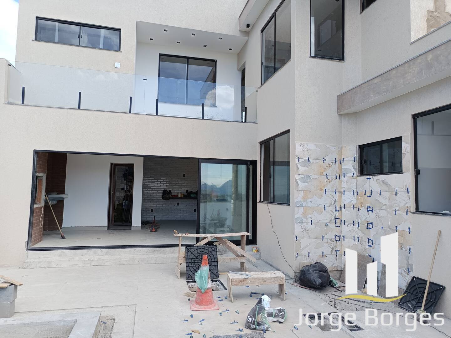 Casa à venda com 4 quartos, 210m² - Foto 18